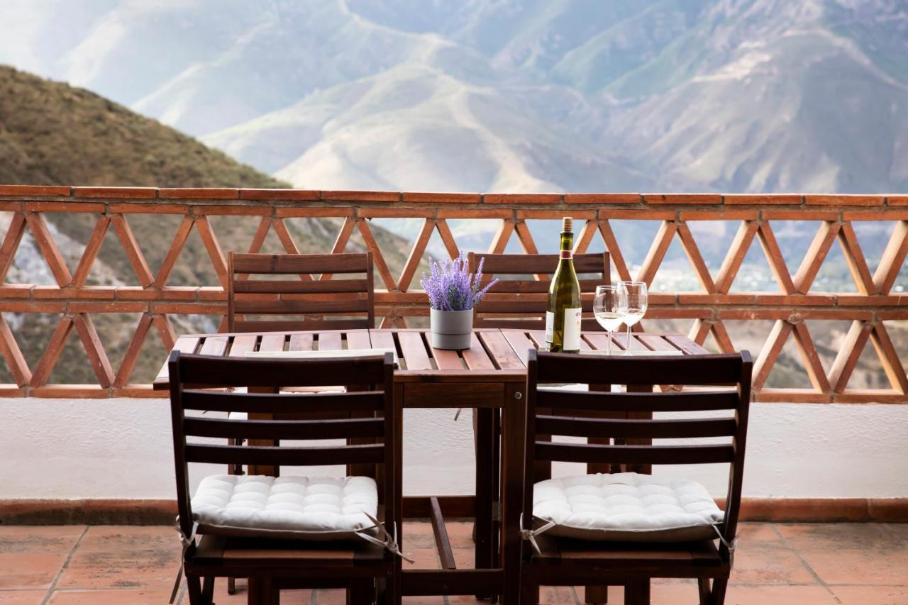 Tuguest Carataunas Apartment Alpujarra ภายนอก รูปภาพ